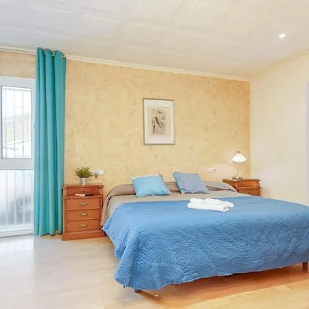 S46-casa De Vacaciones Climatizada Con Piscina, En El Centro Junto Al Mar, Barbacoa Y Wiifi * אמפוריבראבה