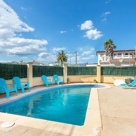 S46-casa De Vacaciones Climatizada Con Piscina, En El Centro Junto Al Mar, Barbacoa Y Wiifi בית נופש *